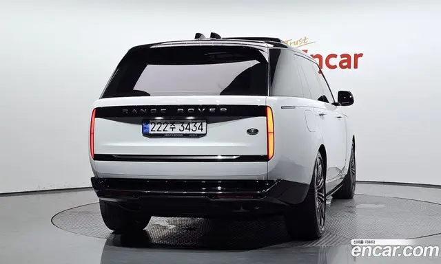 Land Rover Range Rover 2023 4.4 автомат (гидро), миниатюра 4