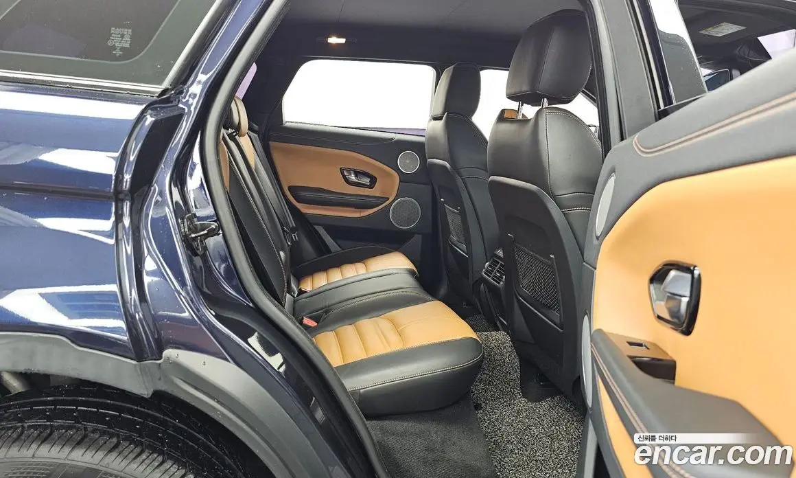 Land Rover Range Rover Evoque 2017 2.0 автомат (гидро), фото 18