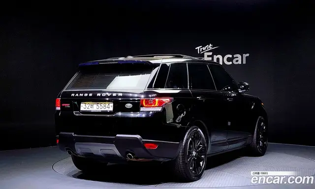 Land Rover Range Rover Sport 2015 3.0 автомат (гидро), миниатюра 2