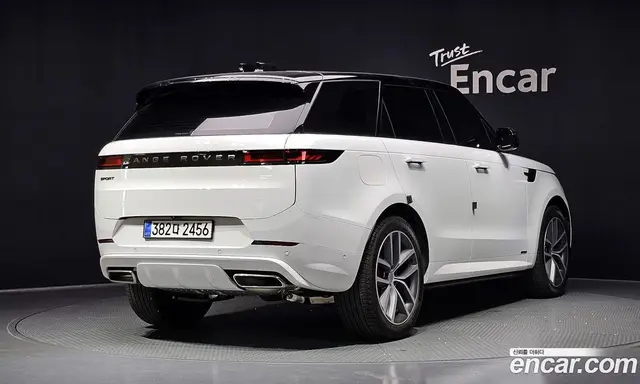 Land Rover Range Rover Sport 2025 3.0 автомат (гидро), миниатюра 2