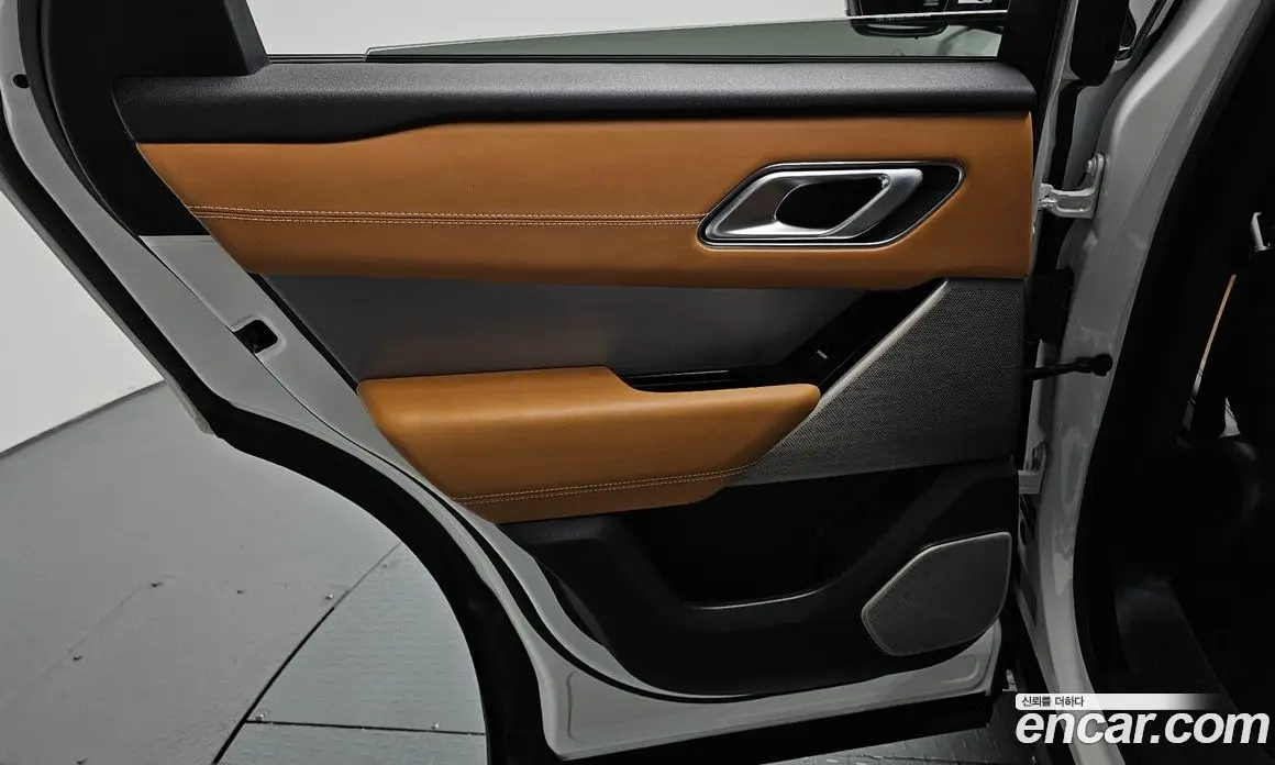 Land Rover Range Rover Velar 2022 3.0 автомат (гидро), фото 14