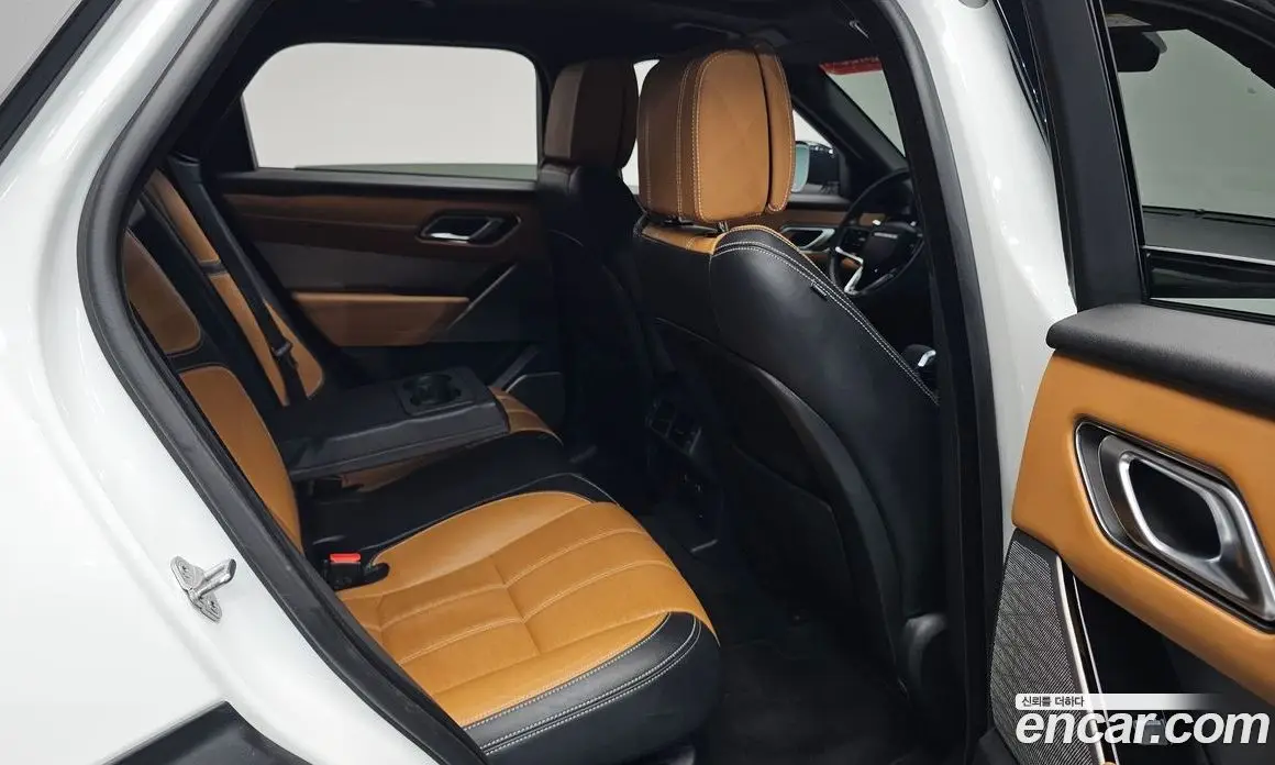 Land Rover Range Rover Velar 2022 3.0 автомат (гидро), фото 15