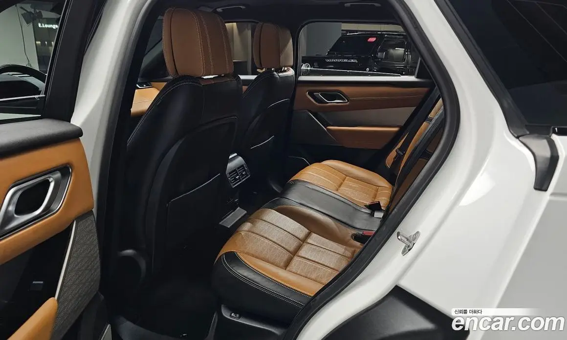 Land Rover Range Rover Velar 2022 3.0 автомат (гидро), фото 16