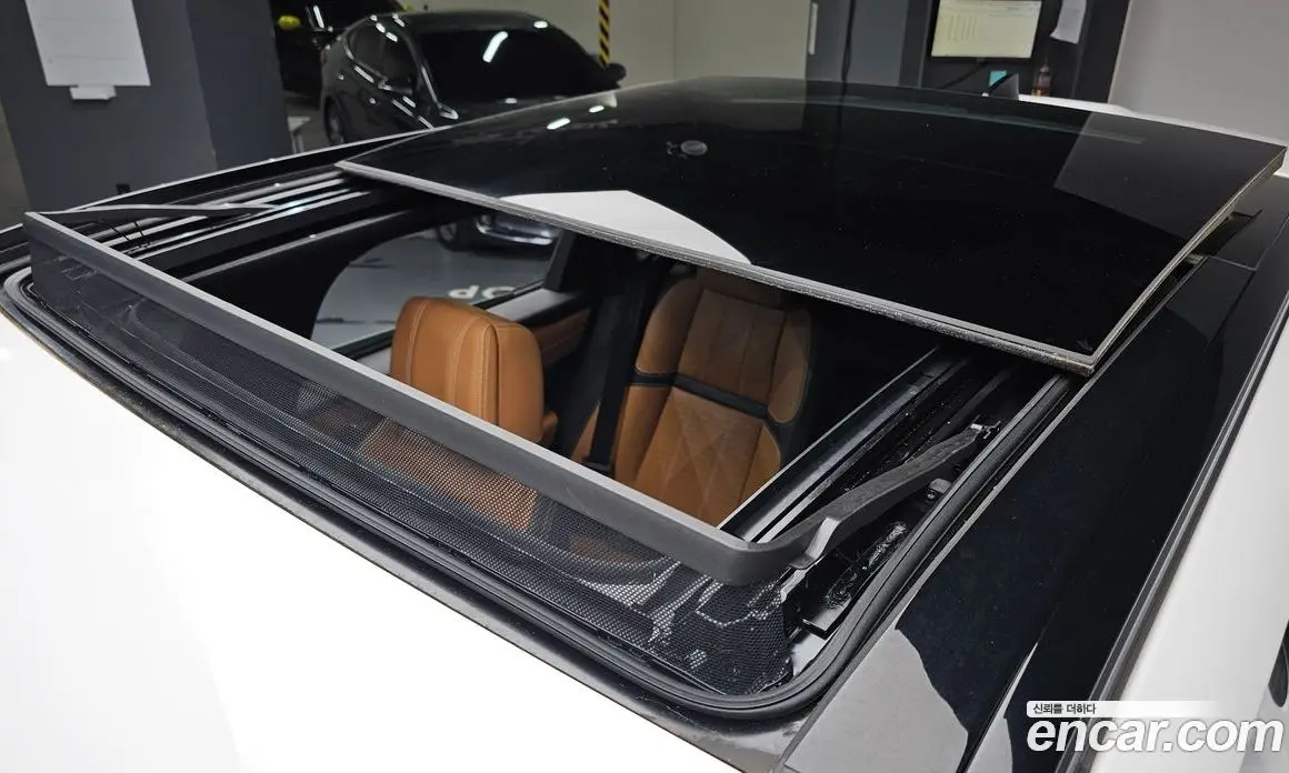 Land Rover Range Rover Velar 2022 3.0 автомат (гидро), фото 35