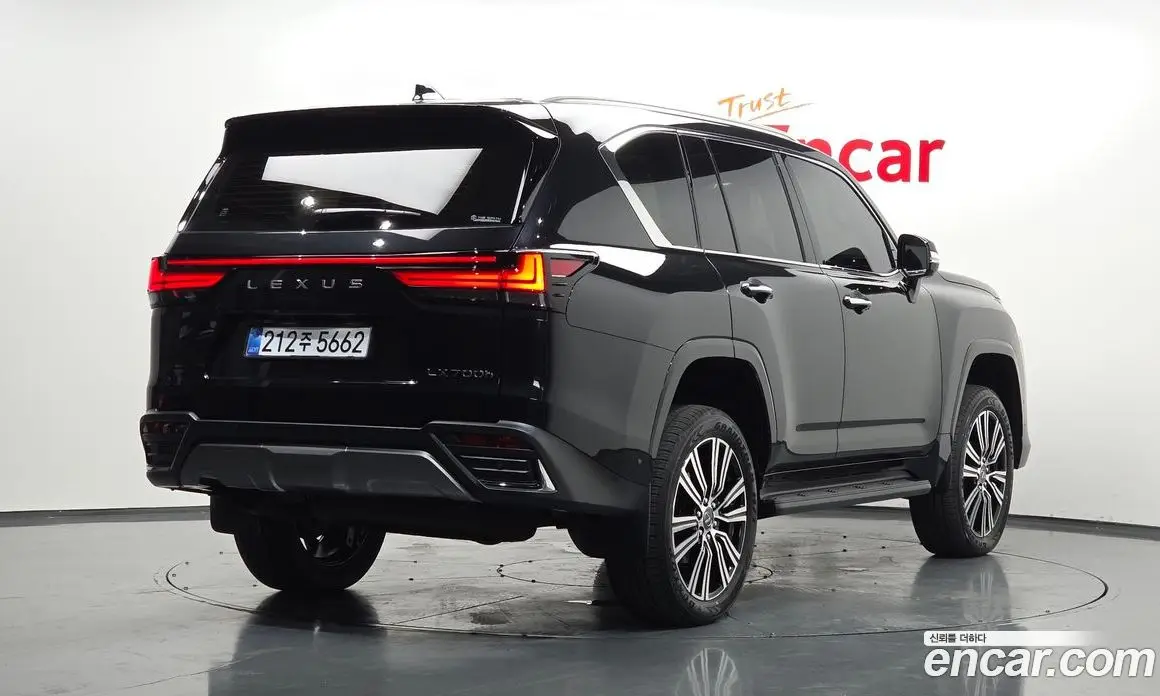 Lexus LX 2026 3.4 автомат (гидро), фото 2 Lexus LX 2026 3.4 автомат (гидро), фото 2