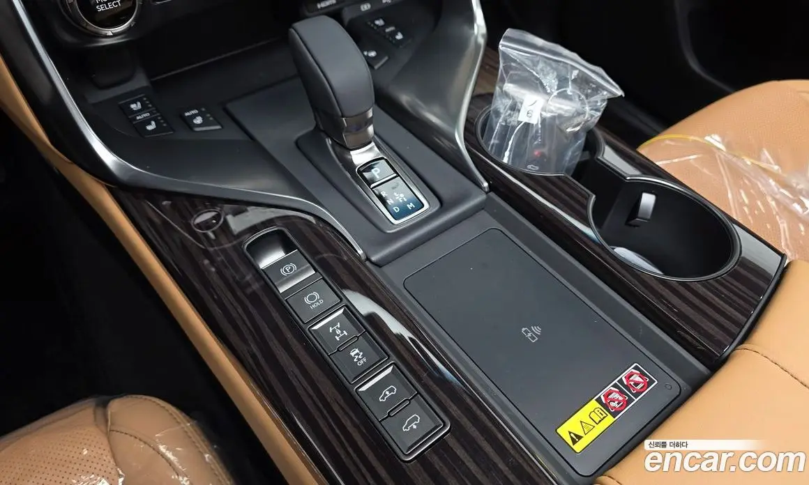 Lexus LX 2026 3.4 автомат (гидро), фото 9 Lexus LX 2026 3.4 автомат (гидро), фото 9