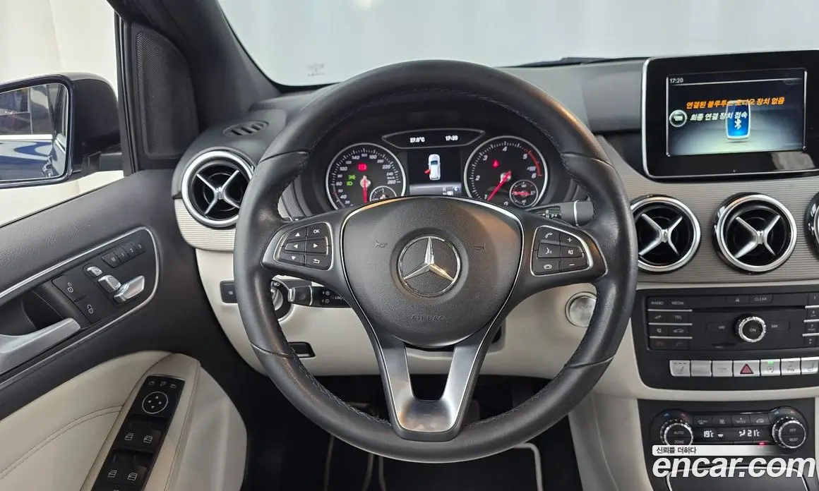 Mercedes-Benz B-Class 2017 2.1 гидро, фото 13 Mercedes-Benz B-Class 2017 2.1 гидро, фото 13