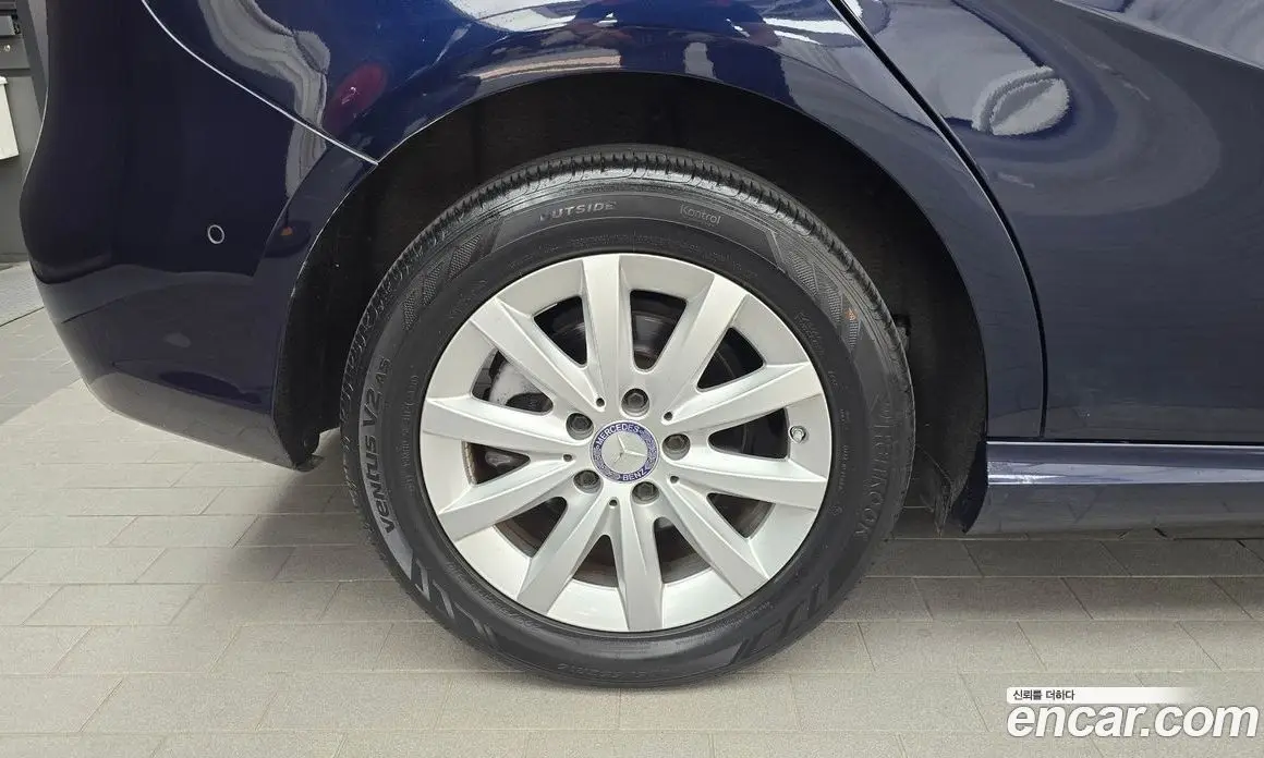 Mercedes-Benz B-Class 2017 2.1 гидро, фото 5 Mercedes-Benz B-Class 2017 2.1 гидро, фото 5