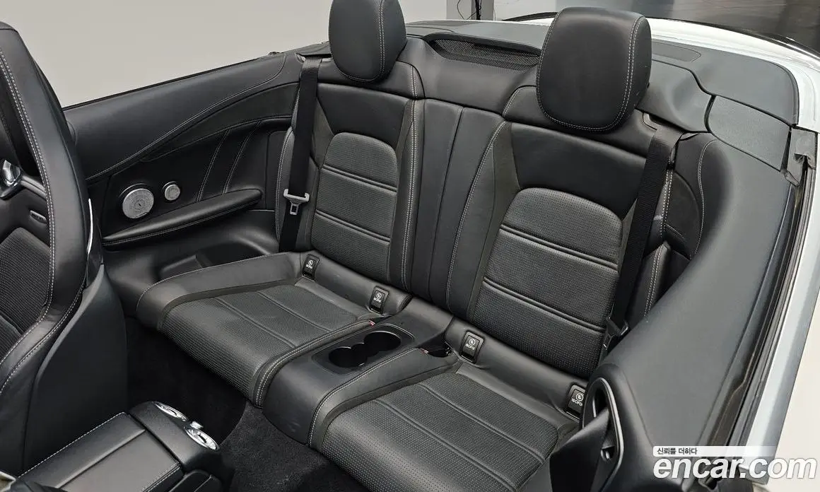 Mercedes-Benz C-Class 2017 4.0 гидро, фото 17 Mercedes-Benz C-Class 2017 4.0 гидро, фото 17