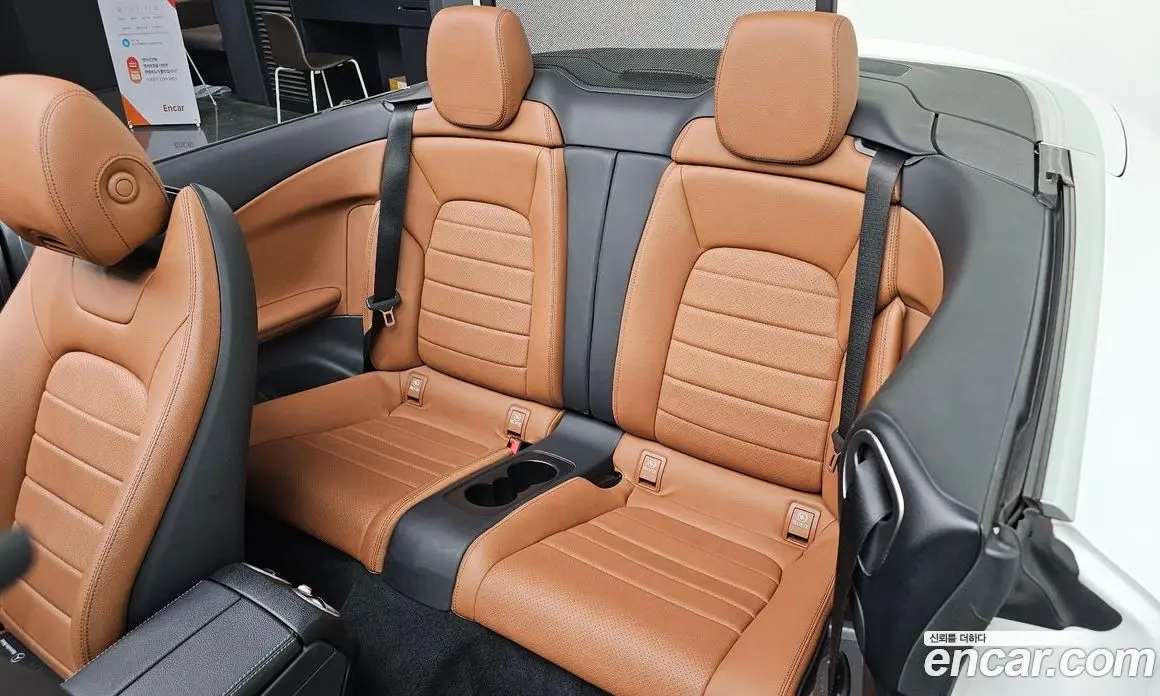 Mercedes-Benz C-Class 2017 2.0 гидро, фото 16 Mercedes-Benz C-Class 2017 2.0 гидро, фото 16
