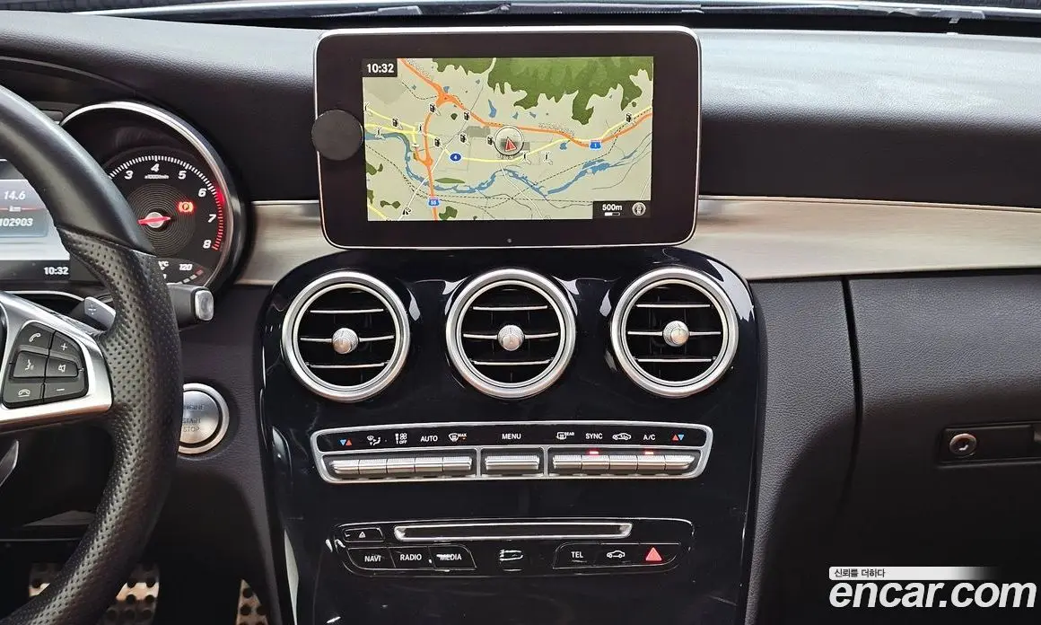 Mercedes-Benz C-Class 2017 2.0 гидро, фото 19 Mercedes-Benz C-Class 2017 2.0 гидро, фото 19