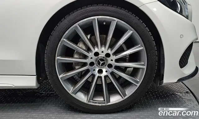 Mercedes-Benz C-Class 2017 2.0 гидро, миниатюра 6 Mercedes-Benz C-Class 2017 2.0 гидро, миниатюра 6