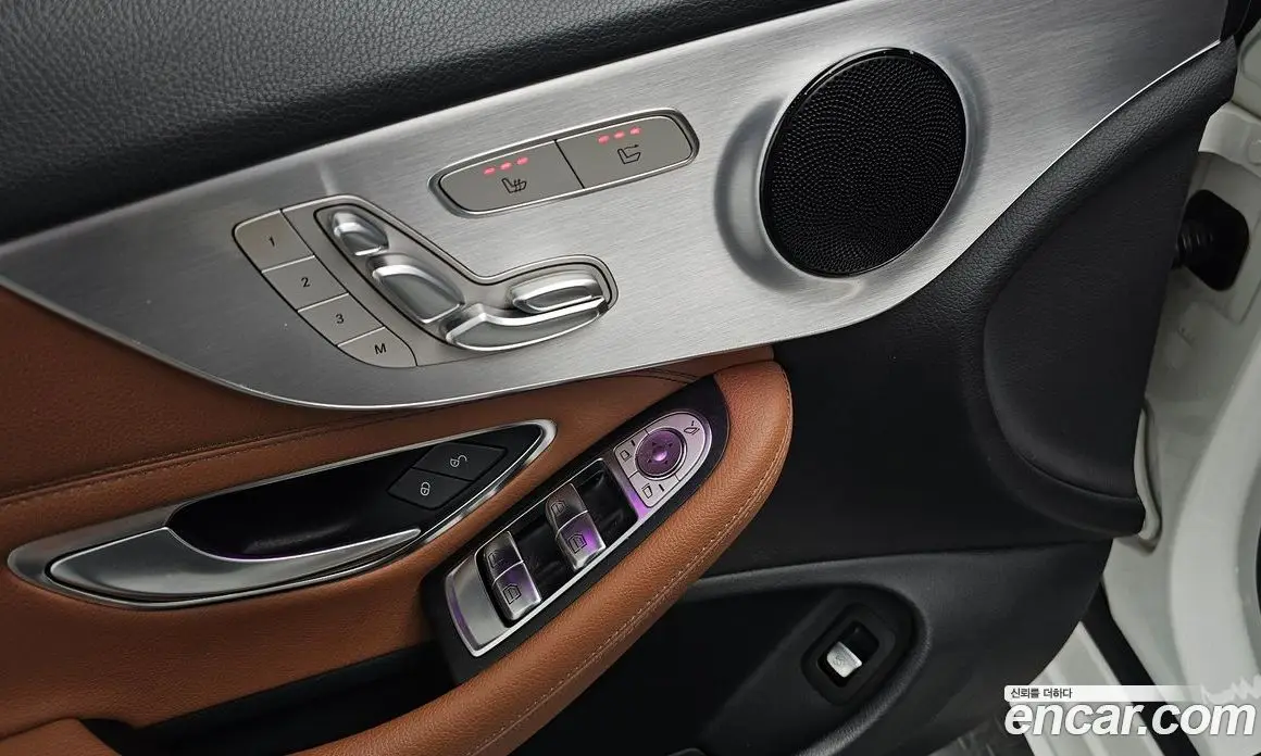 Mercedes-Benz C-Class 2019 2.0 гидро, фото 18