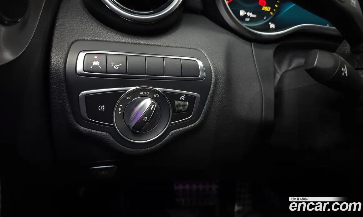 Mercedes-Benz C-Class 2020 2.0 гидро, фото 27