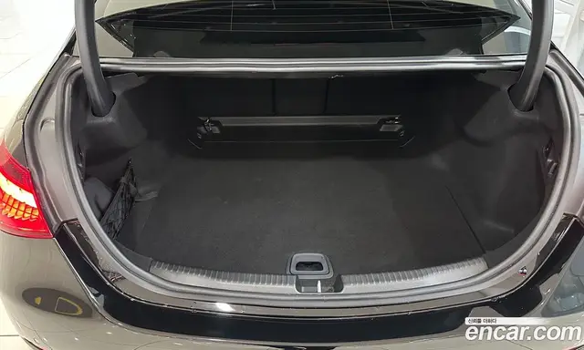 Mercedes-Benz C-Class 2023 2.0 гидро, миниатюра 11 Mercedes-Benz C-Class 2023 2.0 гидро, миниатюра 11