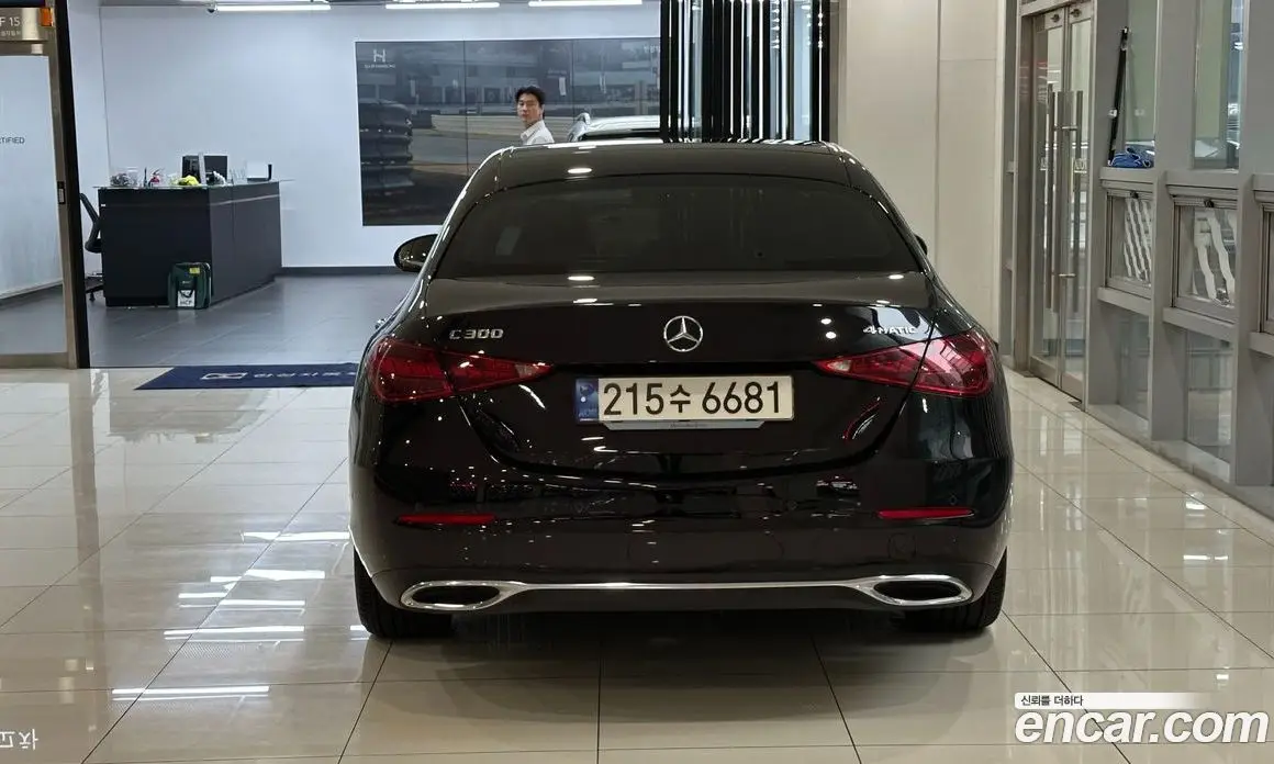 Mercedes-Benz C-Class 2023 2.0 гидро, фото 3 Mercedes-Benz C-Class 2023 2.0 гидро, фото 3