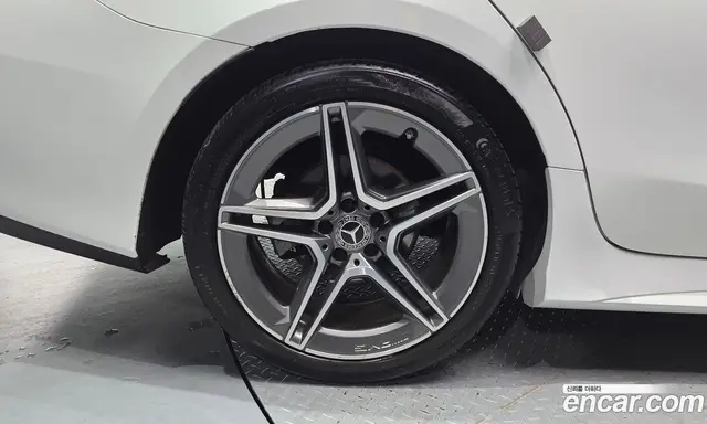 Mercedes-Benz CLS-Class 2020 1.9 гидро, миниатюра 5 Mercedes-Benz CLS-Class 2020 1.9 гидро, миниатюра 5