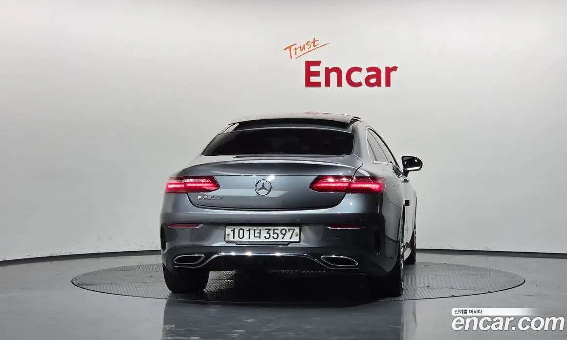 Mercedes-Benz E-Class 2020 1.9 гидро, фото 4