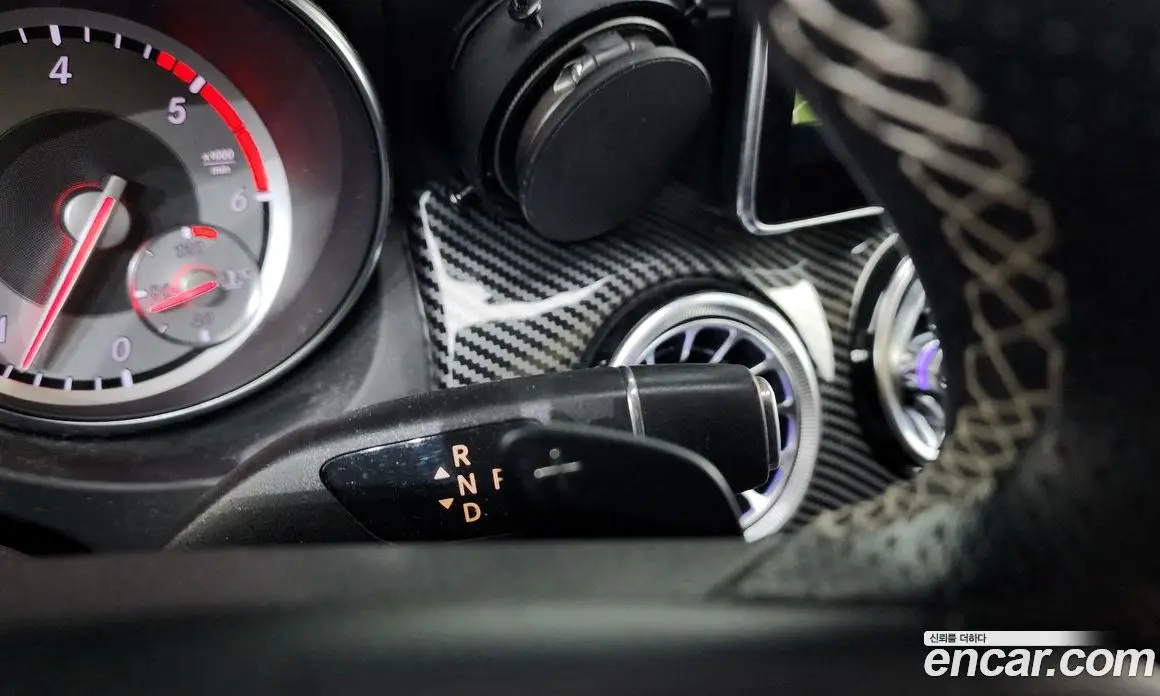 Mercedes-Benz GLA-Class 2016 2.1 гидро, фото 9 Mercedes-Benz GLA-Class 2016 2.1 гидро, фото 9