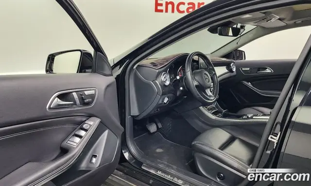 Mercedes-Benz GLA-Class 2016 2.1 гидро, миниатюра 10 Mercedes-Benz GLA-Class 2016 2.1 гидро, миниатюра 10