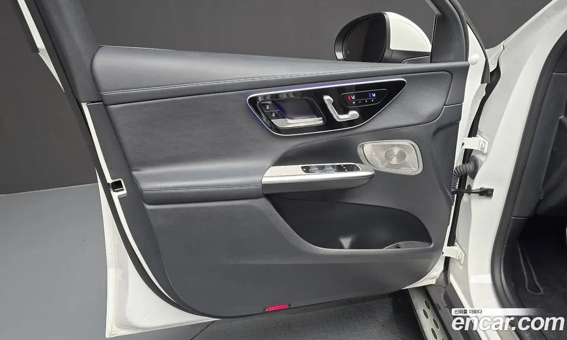Mercedes-Benz GLC-Class 2024 2.0 гидро, фото 14