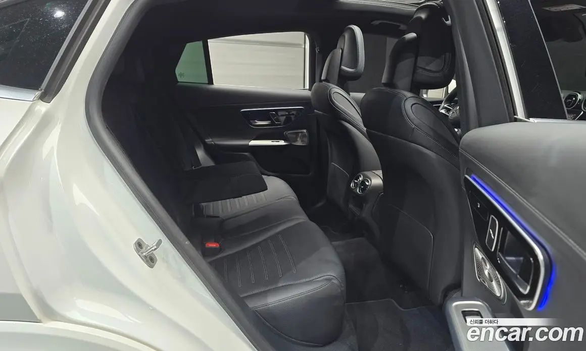 Mercedes-Benz GLC-Class 2024 2.0 гидро, фото 17