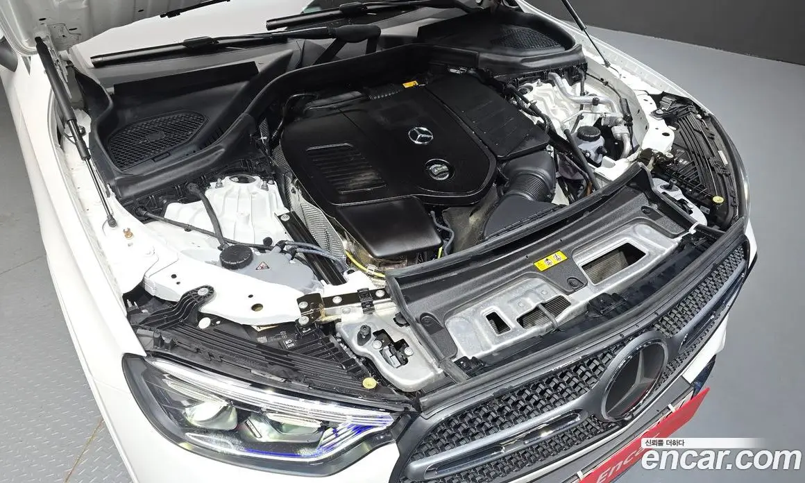 Mercedes-Benz GLC-Class 2024 2.0 гидро, фото 6
