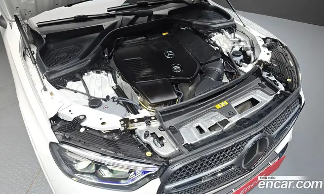 Mercedes-Benz GLC-Class 2024 2.0 гидро, миниатюра 6