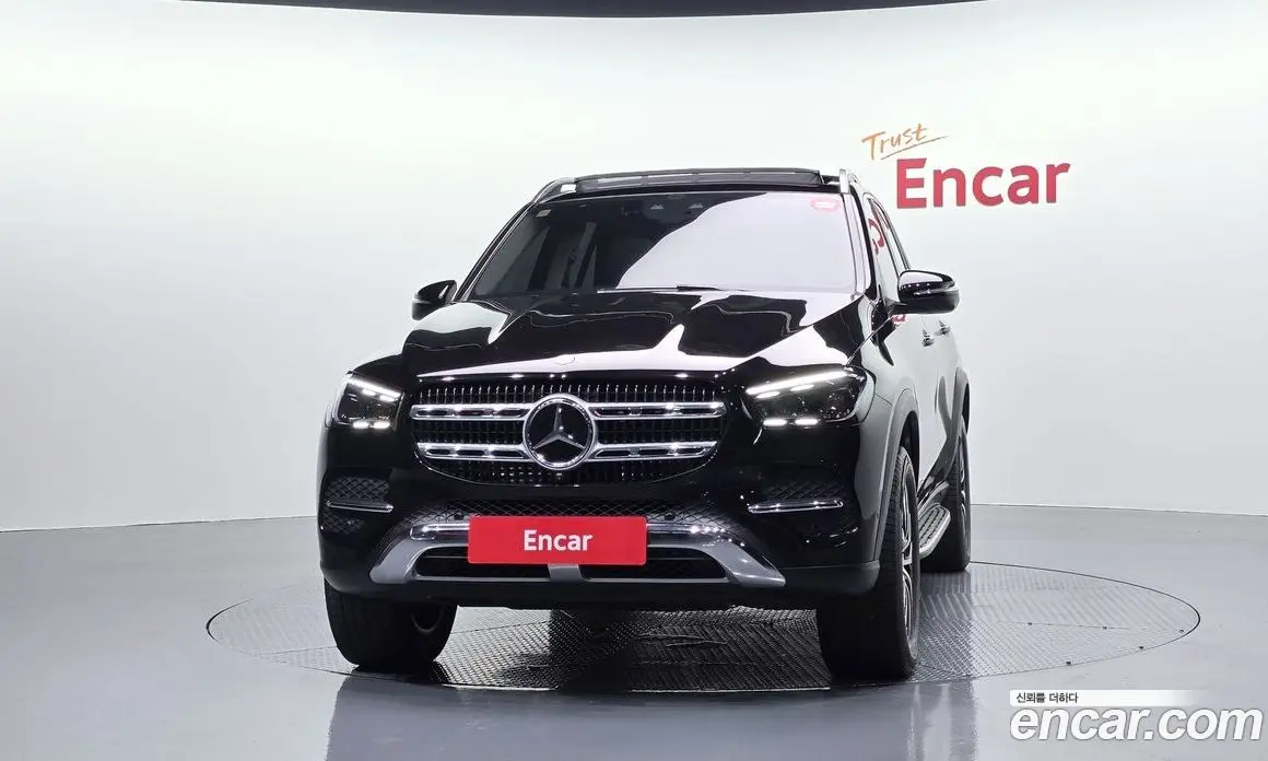 Mercedes-Benz GLE-Class 2024 2.0 гидро, фото 3 Mercedes-Benz GLE-Class 2024 2.0 гидро, фото 3
