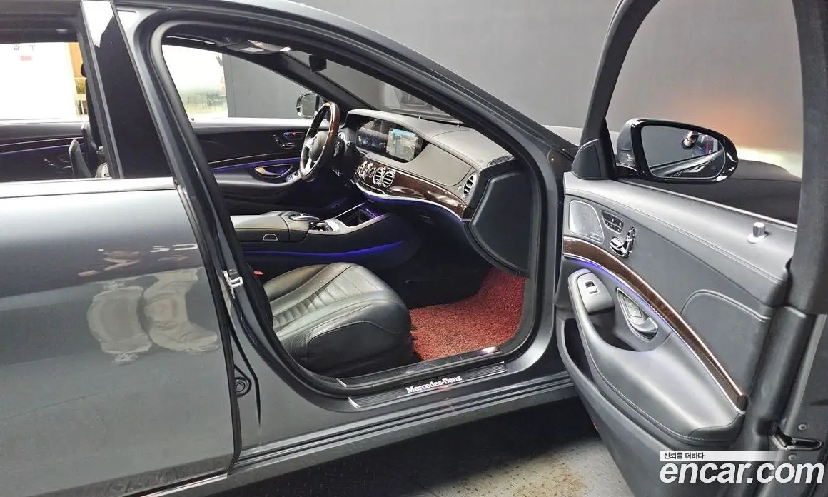 Mercedes-Benz S-Class 2017 4.0 гидро, фото 11 Mercedes-Benz S-Class 2017 4.0 гидро, фото 11