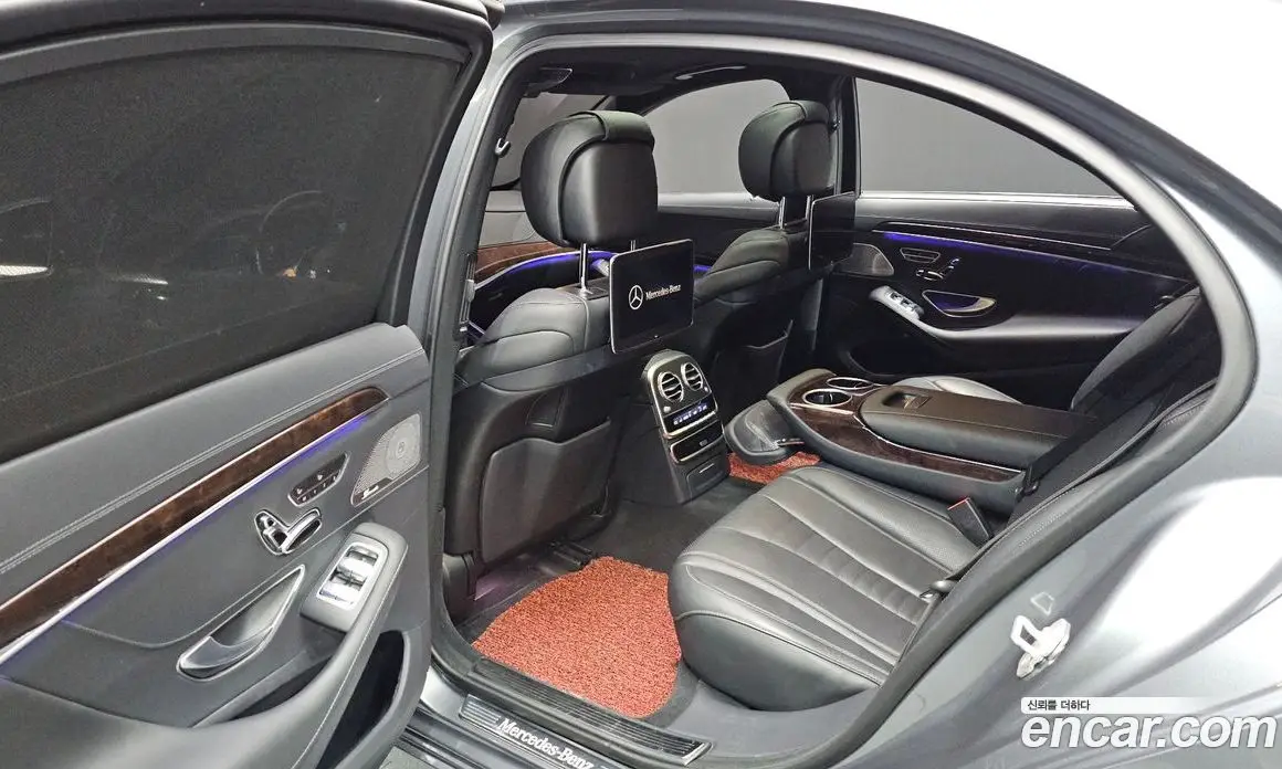 Mercedes-Benz S-Class 2017 4.0 гидро, фото 12 Mercedes-Benz S-Class 2017 4.0 гидро, фото 12