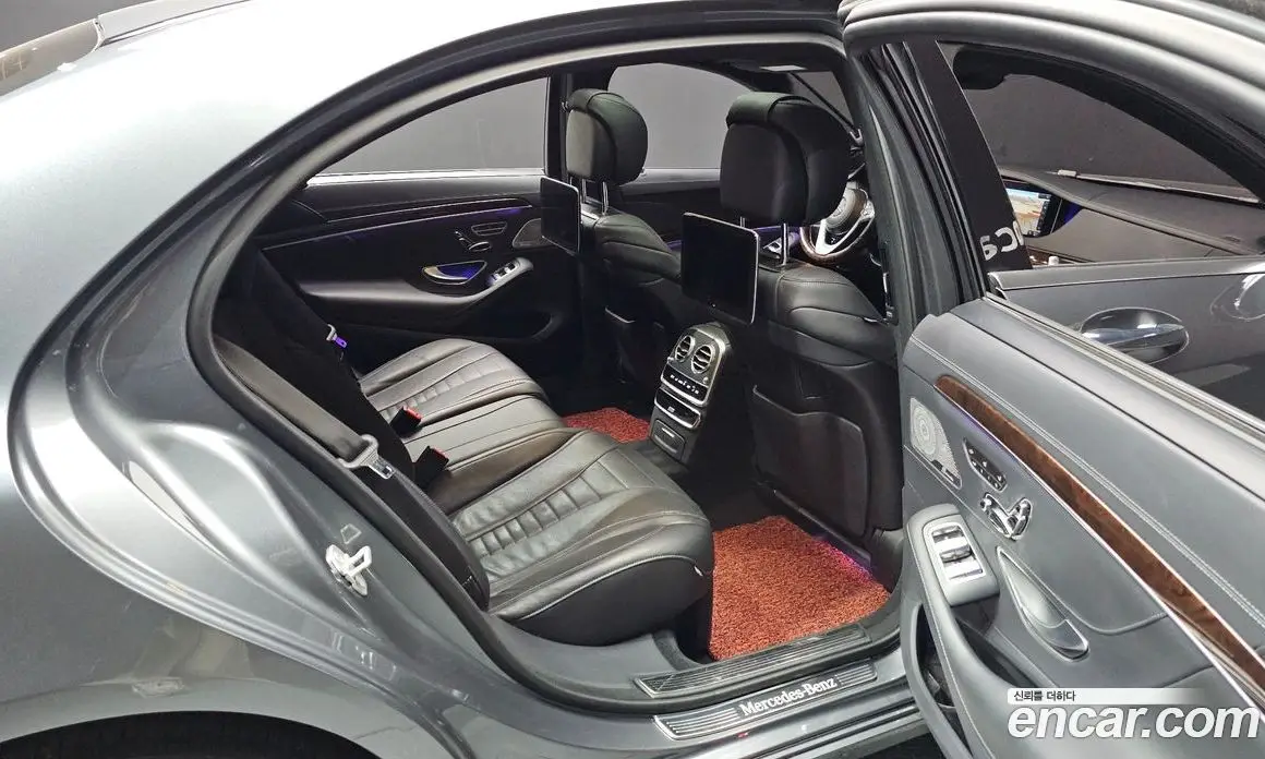 Mercedes-Benz S-Class 2017 4.0 гидро, фото 13 Mercedes-Benz S-Class 2017 4.0 гидро, фото 13
