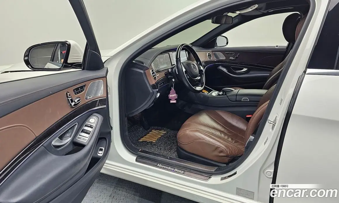 Mercedes-Benz S-Class 2017 3.0 гидро, фото 12 Mercedes-Benz S-Class 2017 3.0 гидро, фото 12