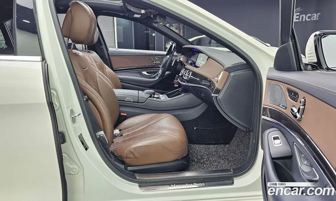 Mercedes-Benz S-Class 2017 3.0 гидро, фото 16 Mercedes-Benz S-Class 2017 3.0 гидро, фото 16