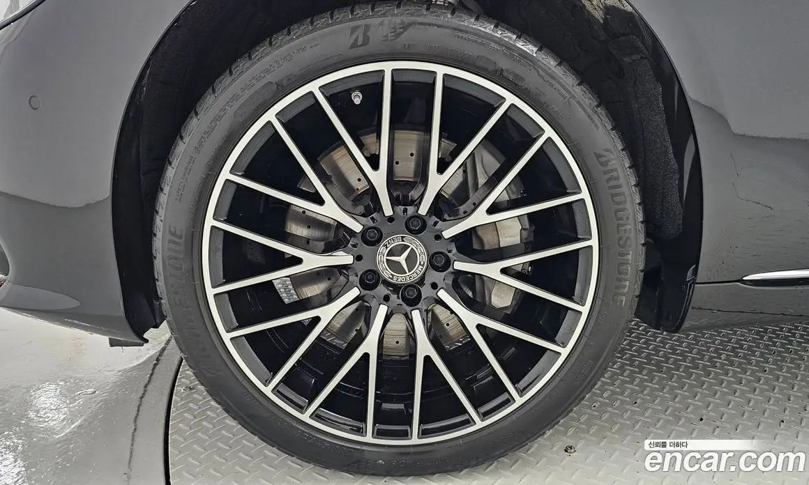 Mercedes-Benz S-Class 2024 4.0 гидро, фото 20