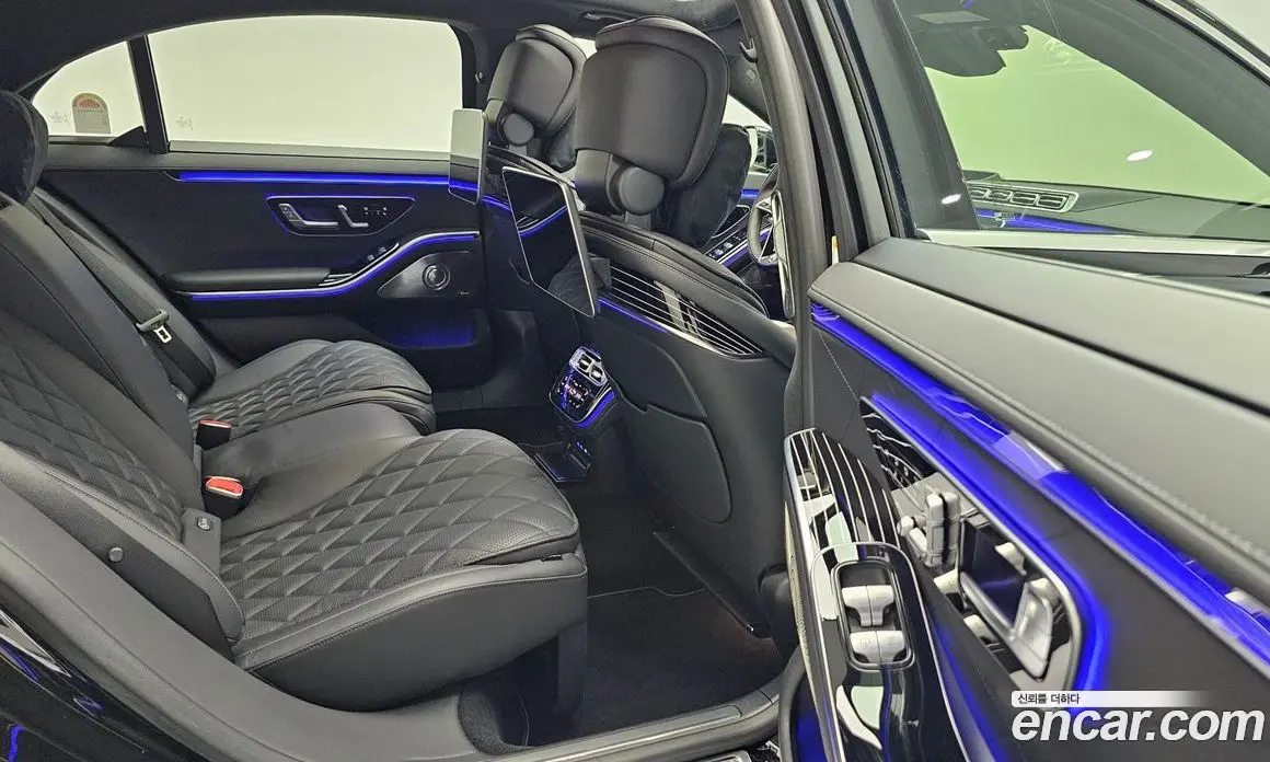 Mercedes-Benz S-Class 2024 4.0 гидро, фото 10
