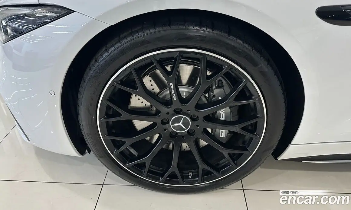 Mercedes-Benz SL-Class 2025 2.0 гидро, фото 16