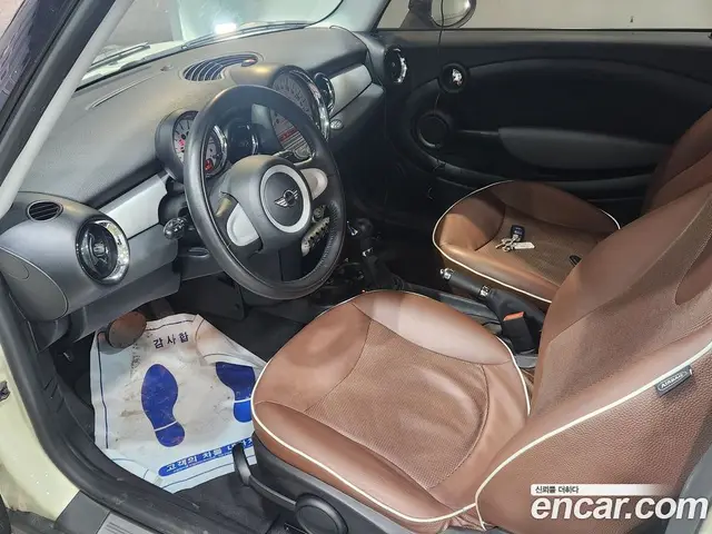 Mini Cooper 2009 1.6 автомат (гидро), миниатюра 7