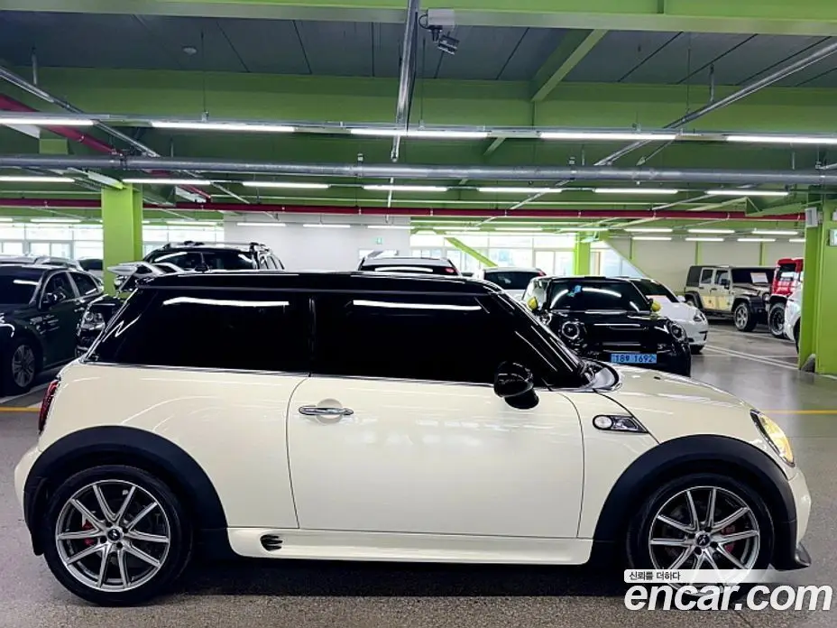 Mini Cooper 2010 1.6 автомат (гидро), фото 14