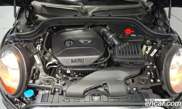 Mini Cooper 2017 1.5 автомат (гидро), миниатюра 6