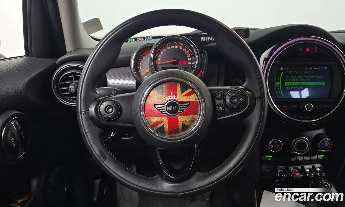 Mini Cooper 2018 1.5 автомат (гидро), фото 18