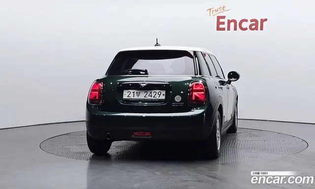 Mini Cooper 2018 1.5 автомат (гидро), миниатюра 3