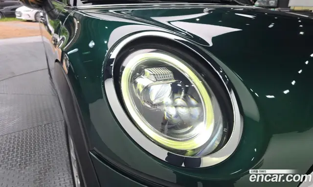Mini Cooper 2018 1.5 автомат (гидро), миниатюра 7