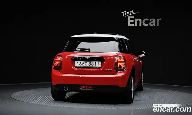 Mini Cooper 2020 1.5 автомат (гидро), миниатюра 4
