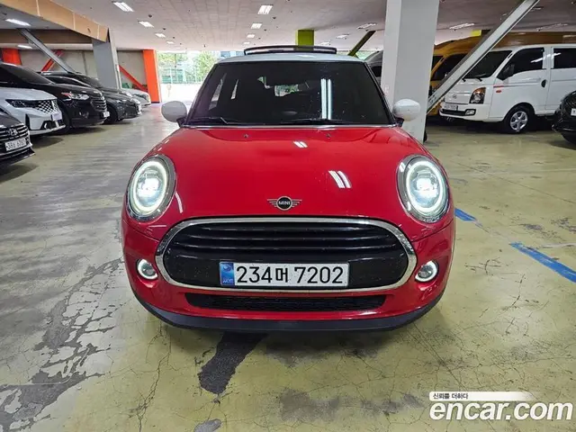 Mini Cooper 2020 1.5 автомат (гидро), миниатюра 2