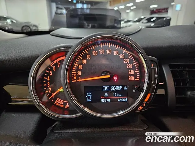 Mini Cooper 2020 1.5 автомат (гидро), миниатюра 9