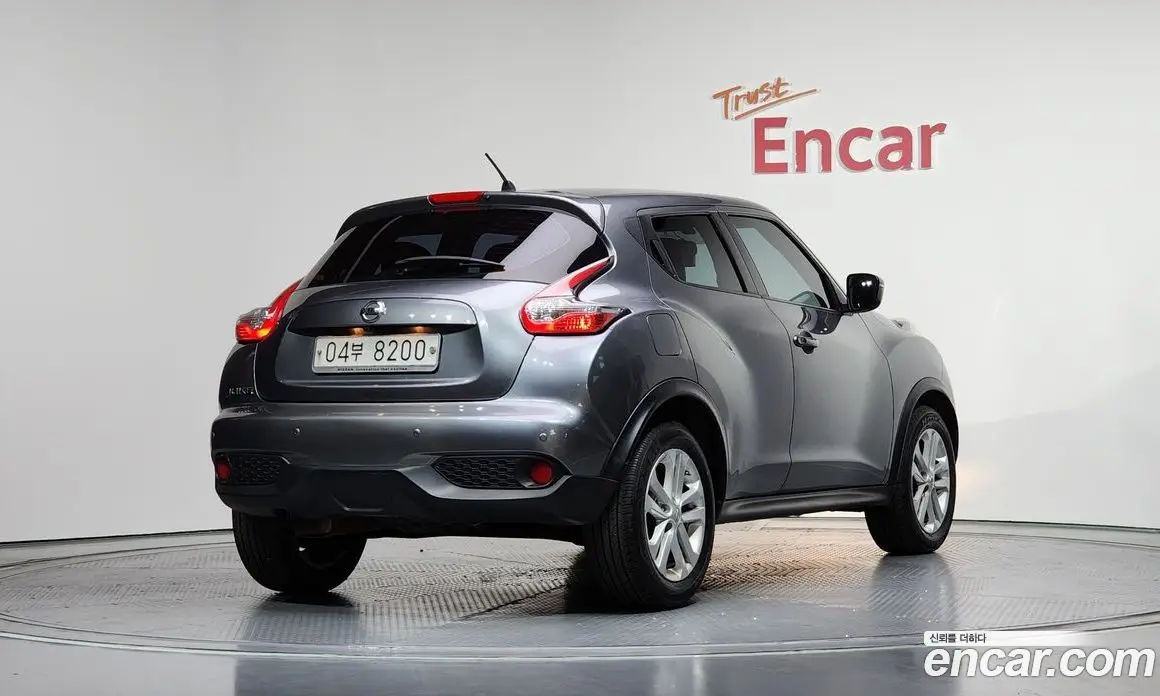 Nissan Juke 2017 1.6 автомат (гидро), фото 2 Nissan Juke 2017 1.6 автомат (гидро), фото 2