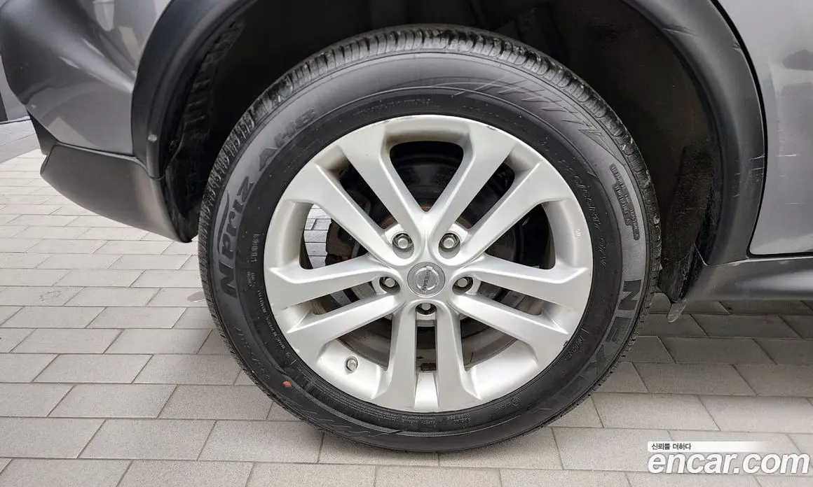 Nissan Juke 2017 1.6 автомат (гидро), фото 5 Nissan Juke 2017 1.6 автомат (гидро), фото 5
