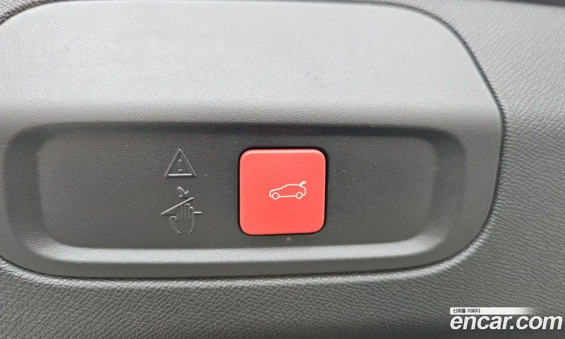 Peugeot 408 2025 1.2 автомат (гидро), фото 27