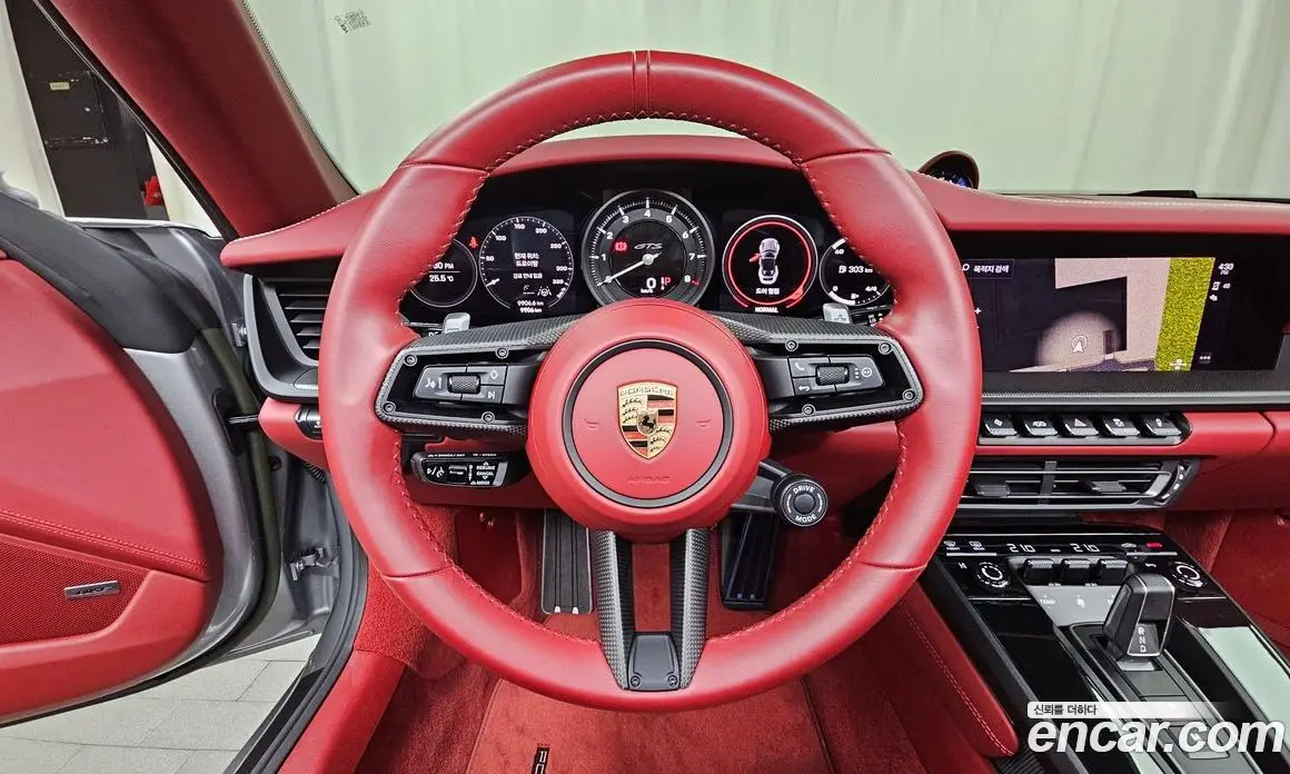 Porsche 911 2023 3.0 автомат (гидро), фото 18
